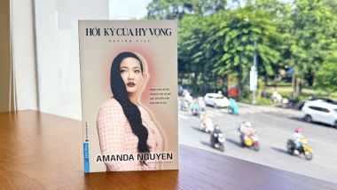 ‘Hồi ký của Hy vọng’ - Từ nạn nhân bị cưỡng hiếp đến người phụ nữ gốc Việt đầu tiên bay vào vũ trụ
